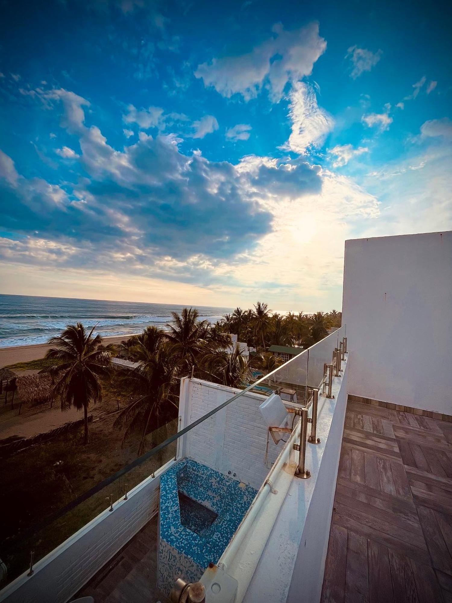 Hotel "Casa Mangata" Puerto Arista Exteriér fotografie